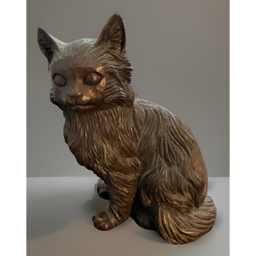 VTG Red Mill Faux Wood Carved Cat Figurine Resin Handcrafted 5 1/4"